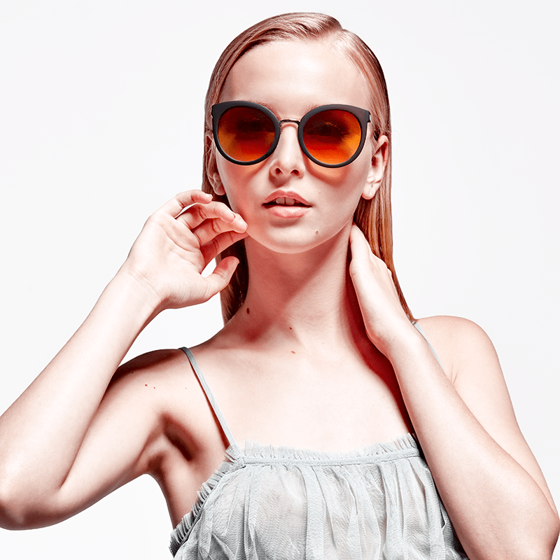 occhiali da sole con lenti grandi